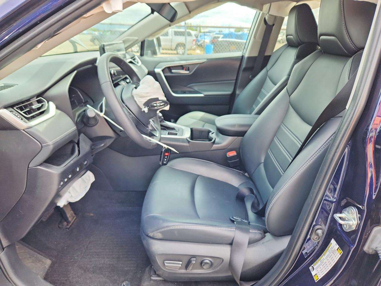Toyota RAV4 Xle Premium