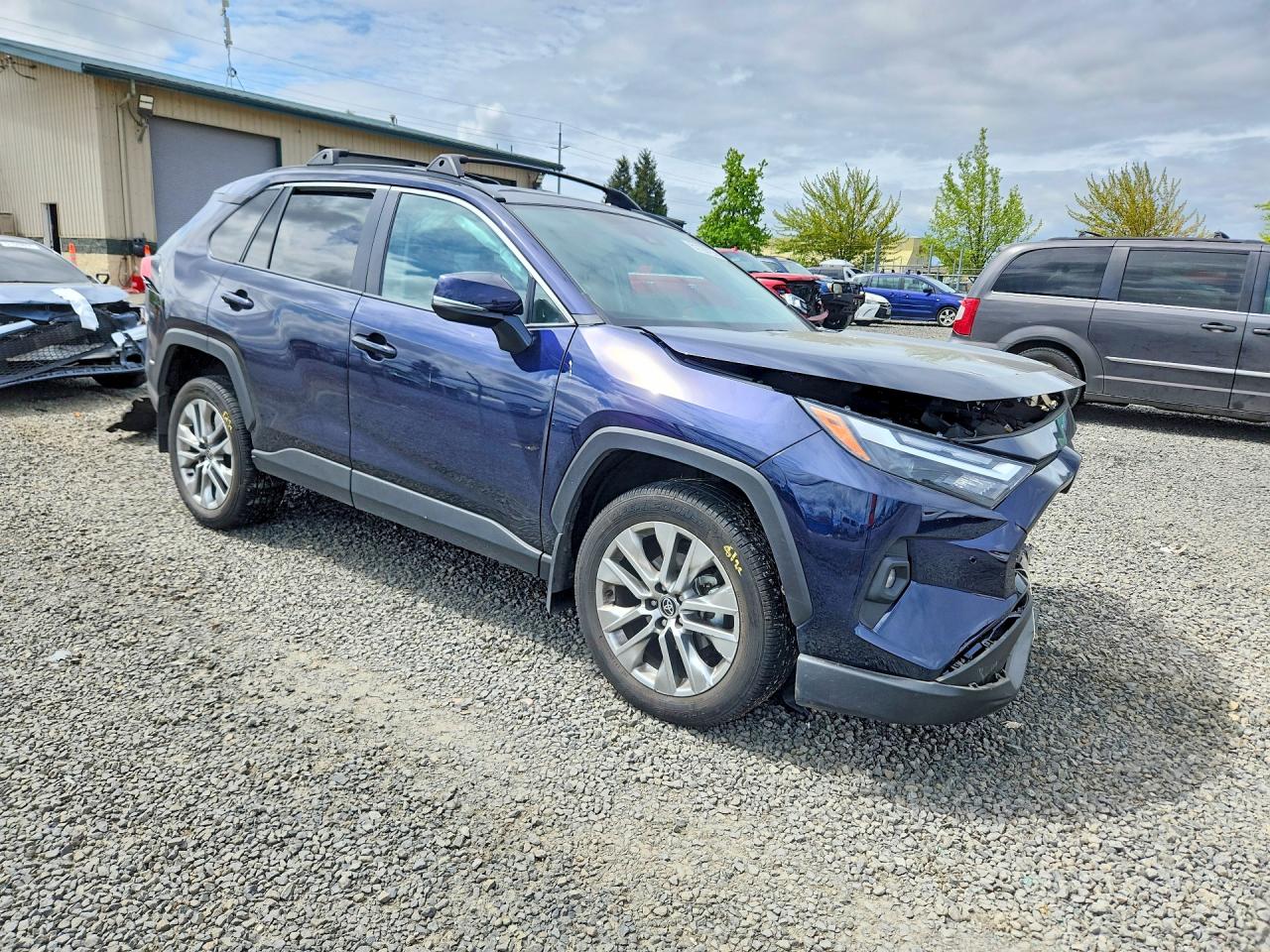 Toyota RAV4 Xle Premium