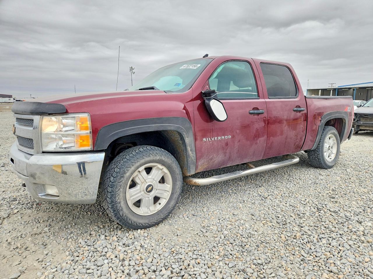 Salvage Chevrolet Silverado Image