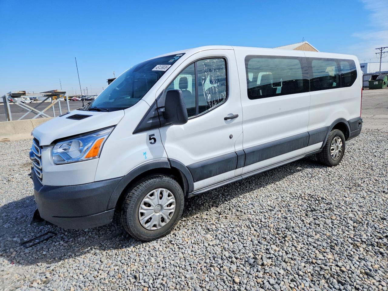 Salvage Ford Transit Image