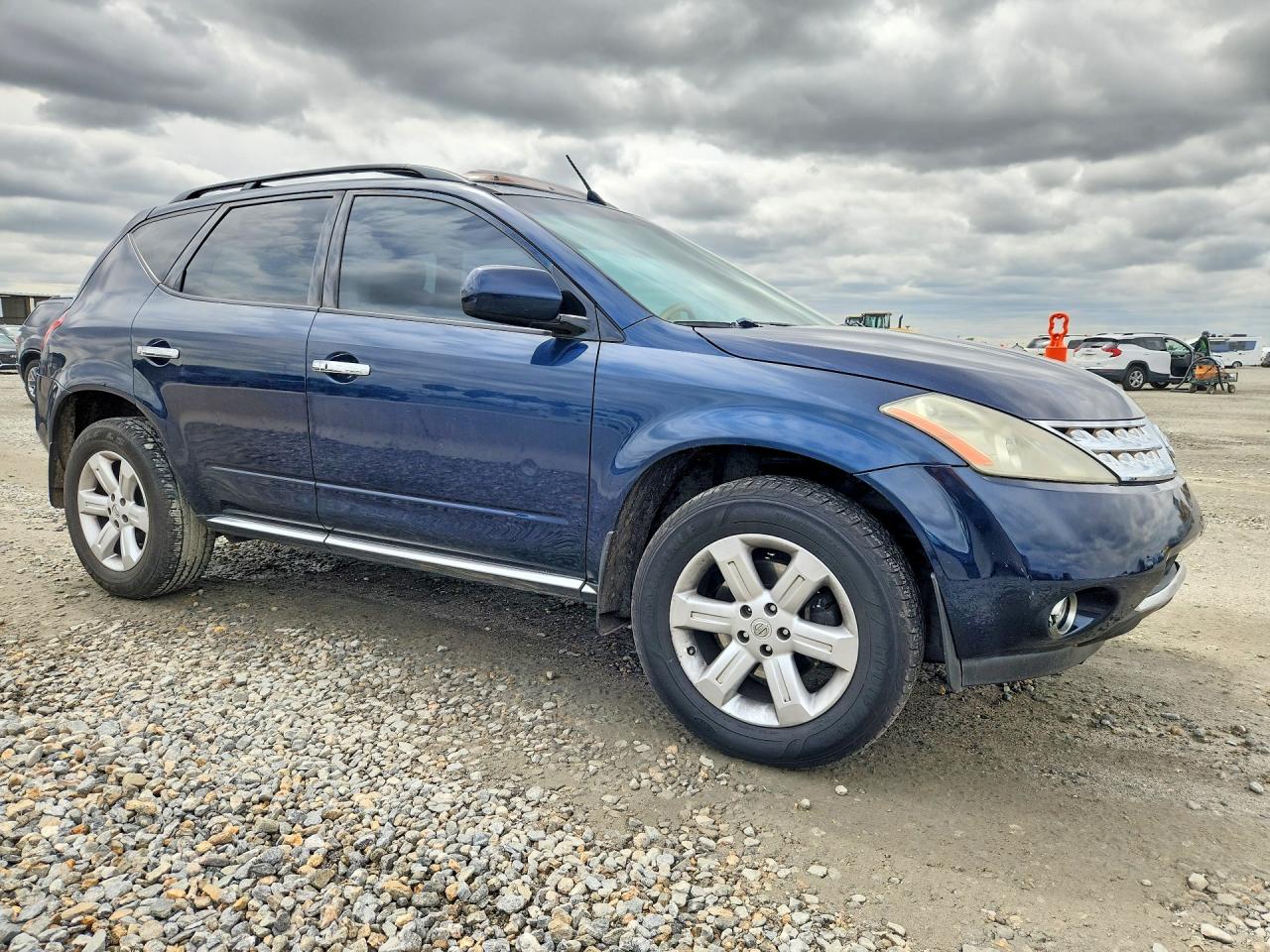 Nissan Murano S