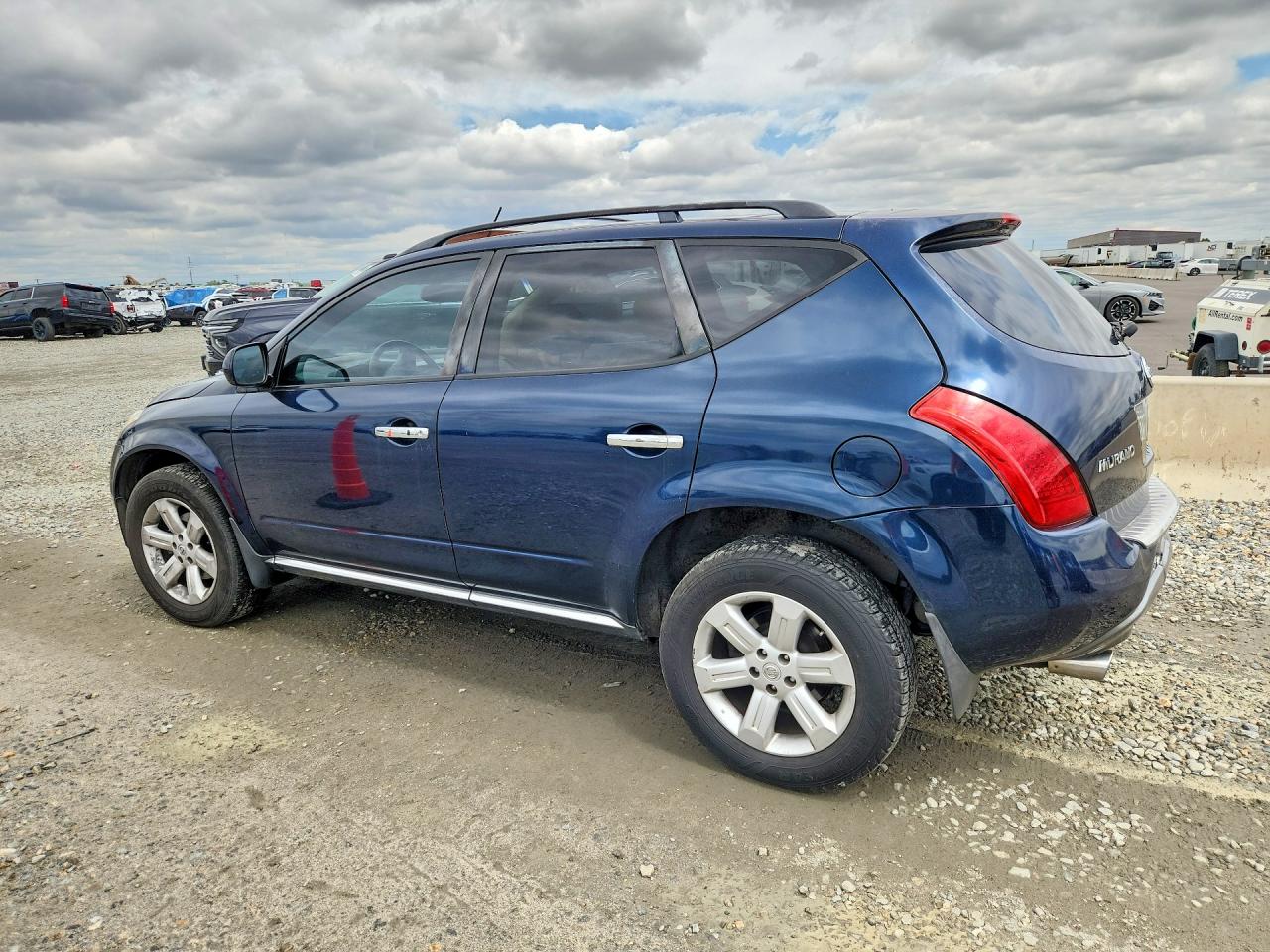 Nissan Murano S