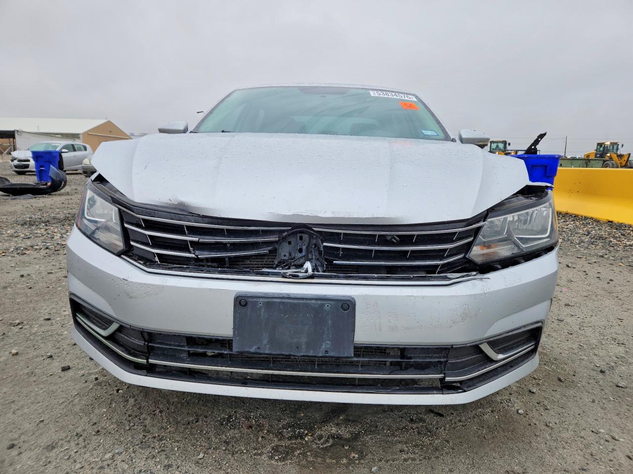 Volkswagen Passat S