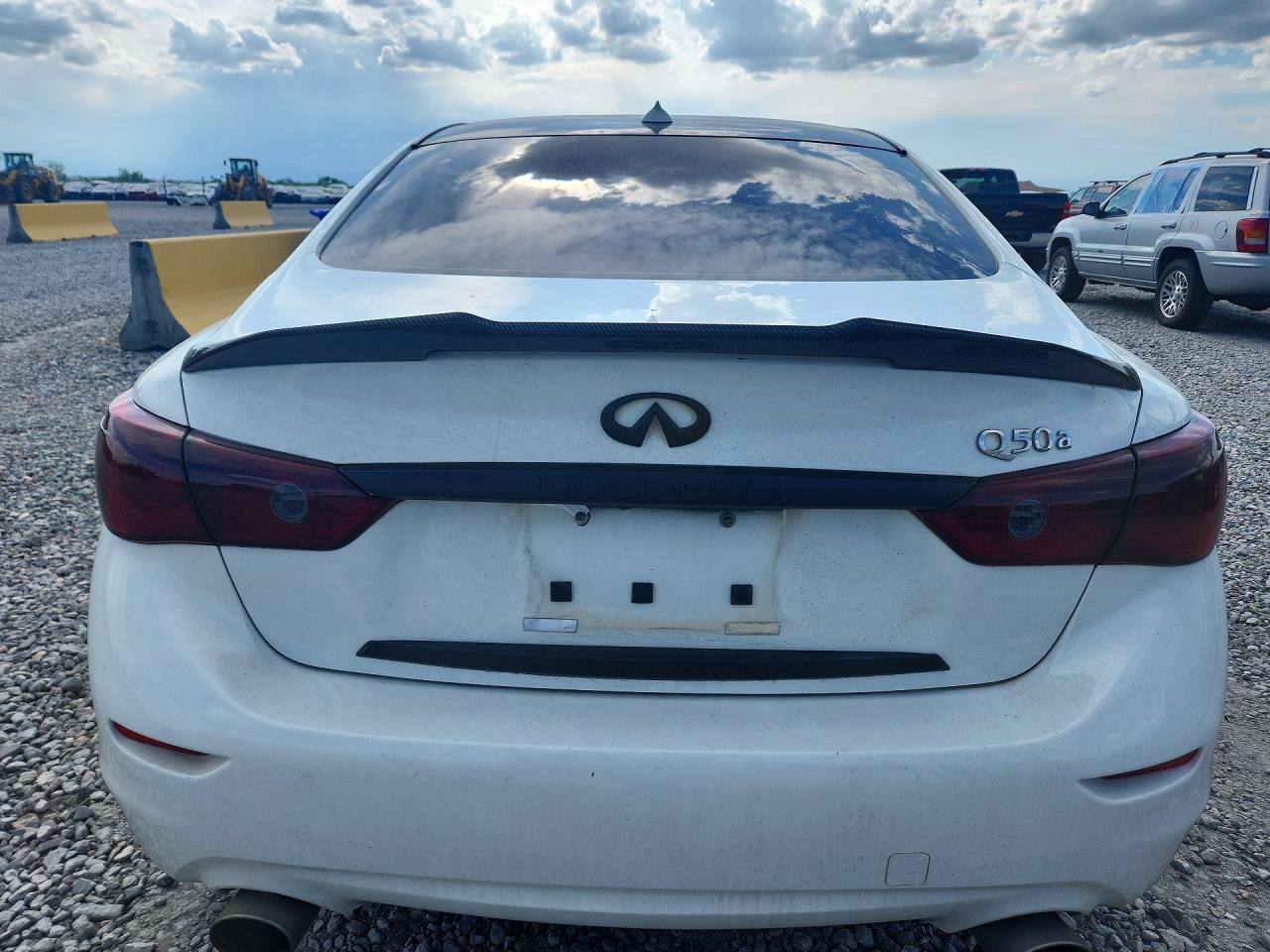 INFINITI Q50 Base