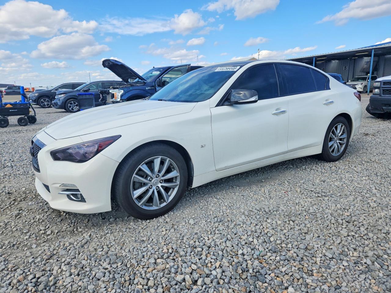 Salvage INFINITI Q50 Image