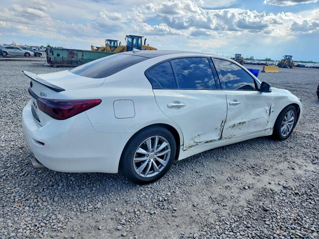 INFINITI Q50 Base