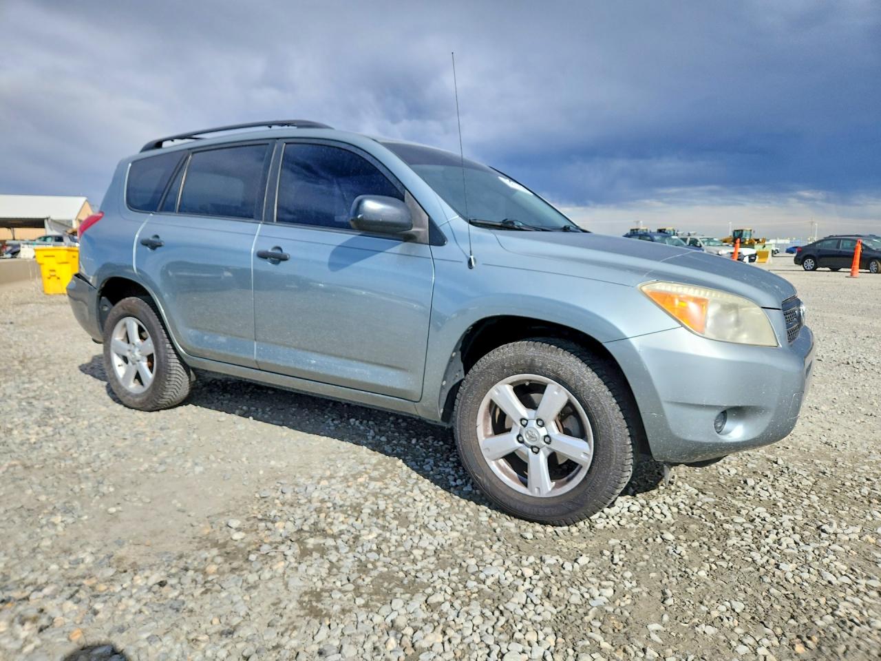 Toyota RAV4 Base