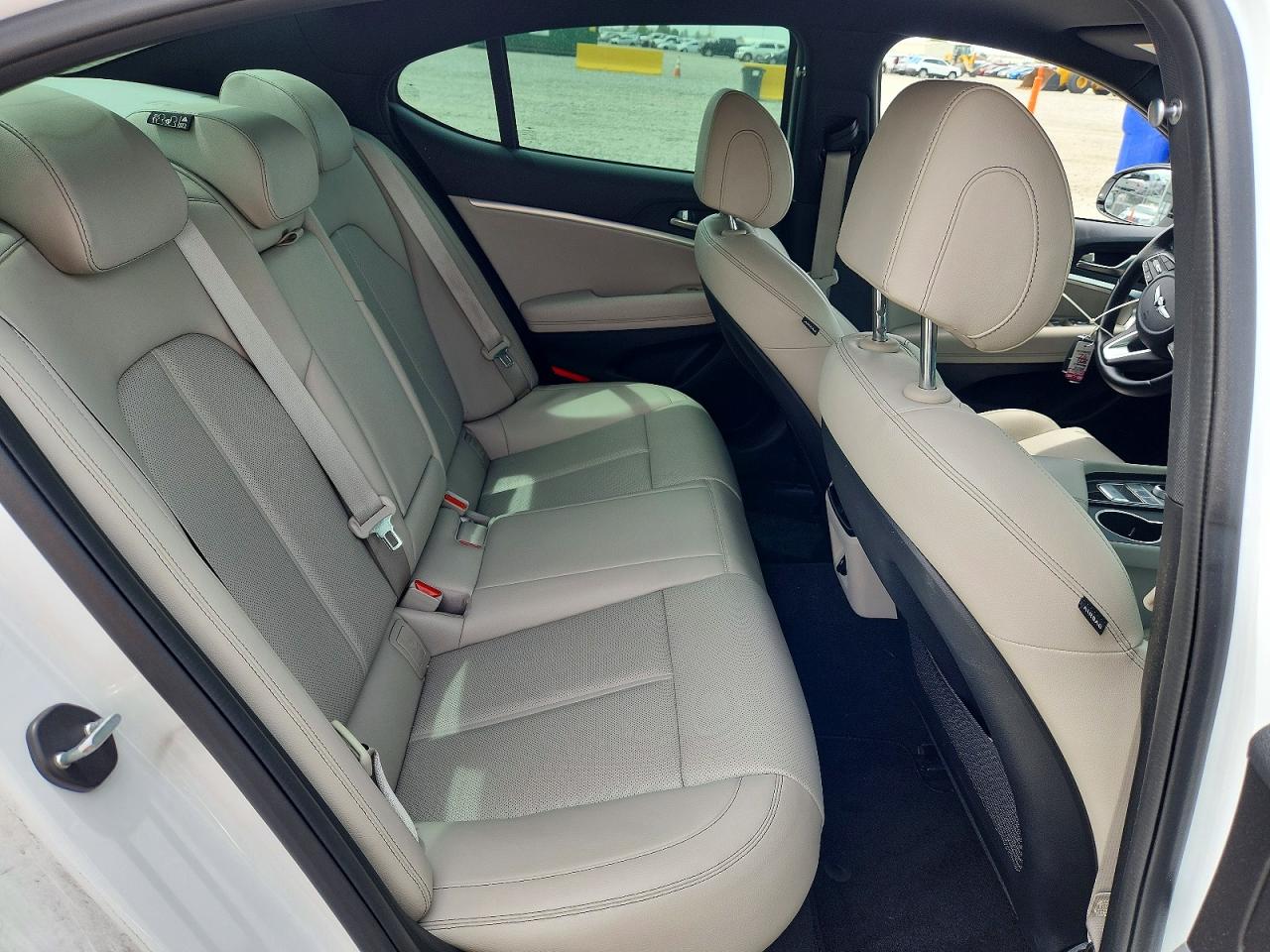 Genesis G70 2.0t 2.0t