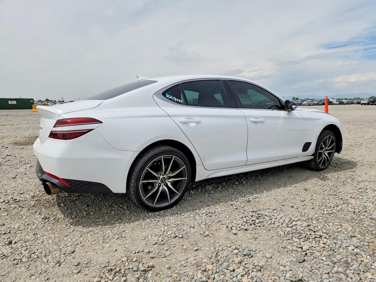 Genesis G70 2.0t 2.0t