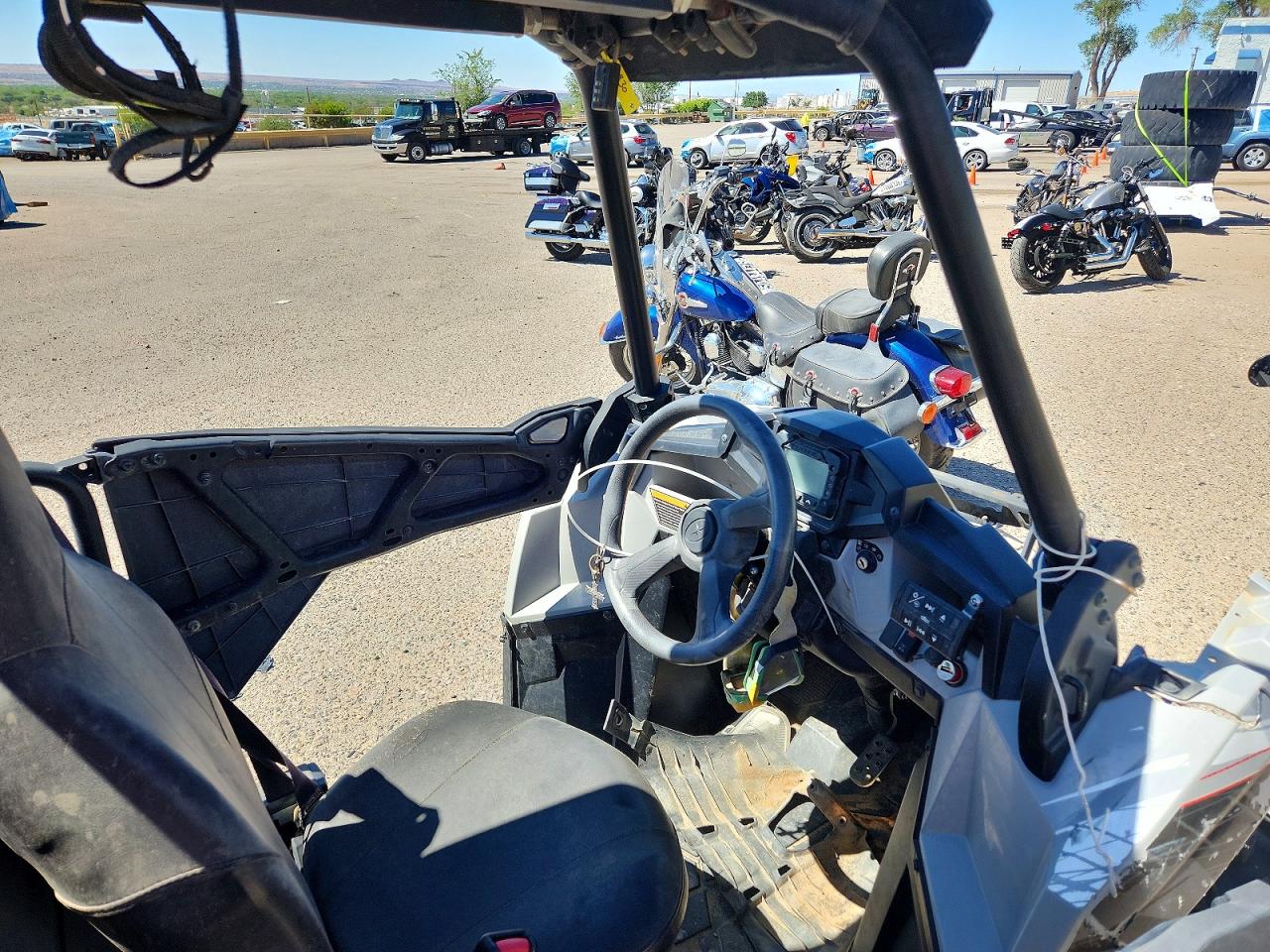 Polaris Atv