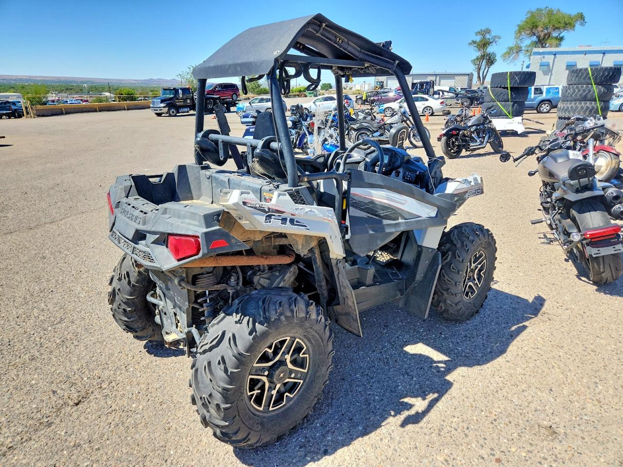 Polaris Atv