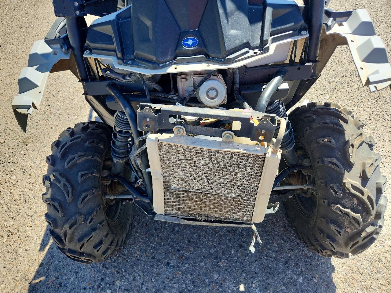 Polaris Atv