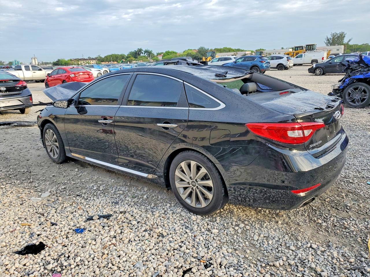 Hyundai SONATA Sport