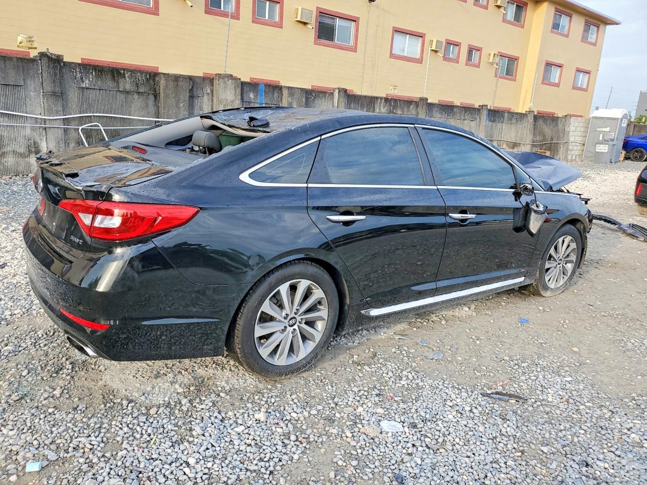 Hyundai SONATA Sport