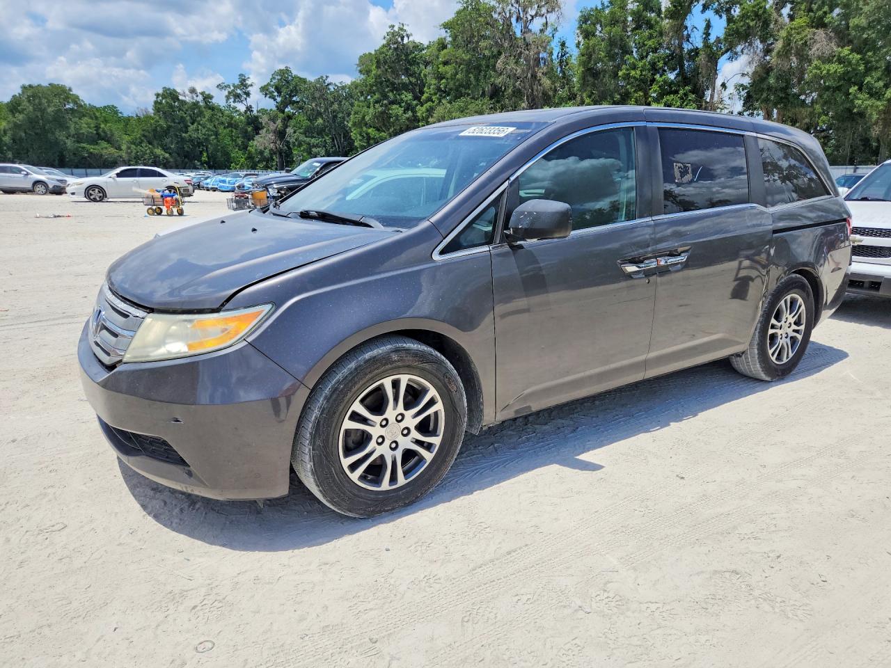 Salvage Honda Odyssey Image