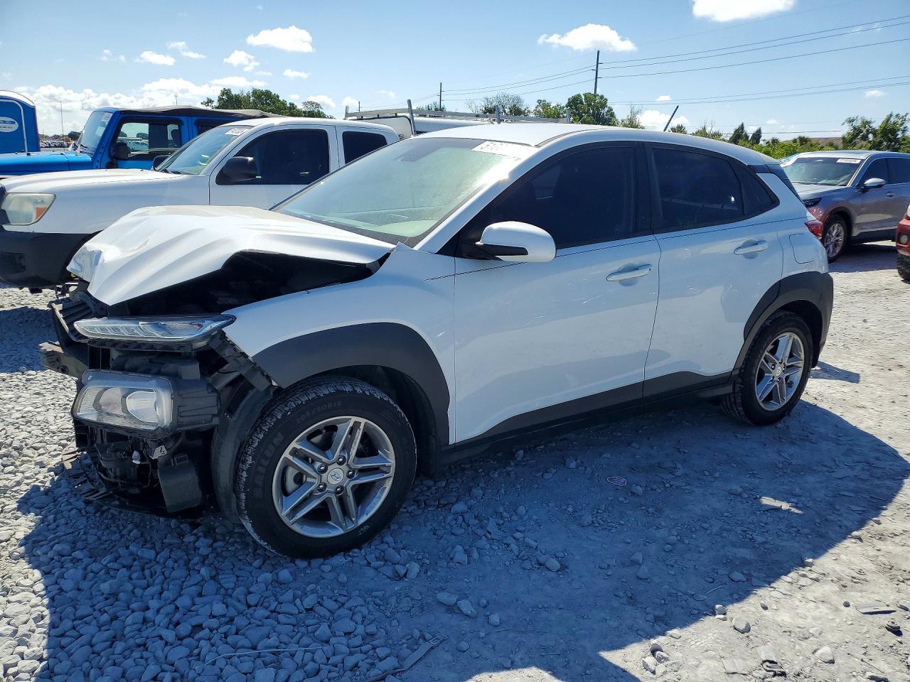 Salvage Hyundai KONA Image