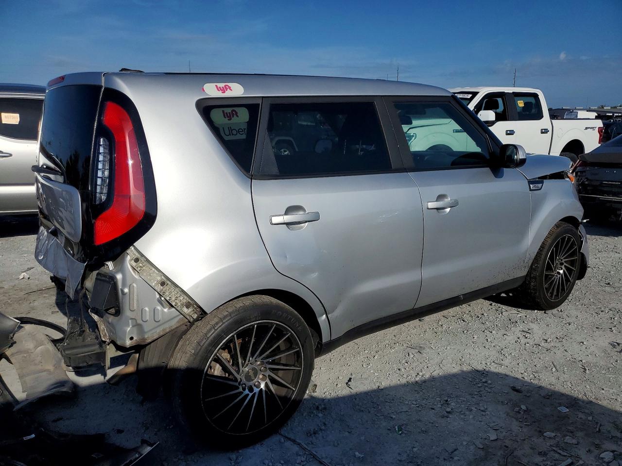 Kia Soul +