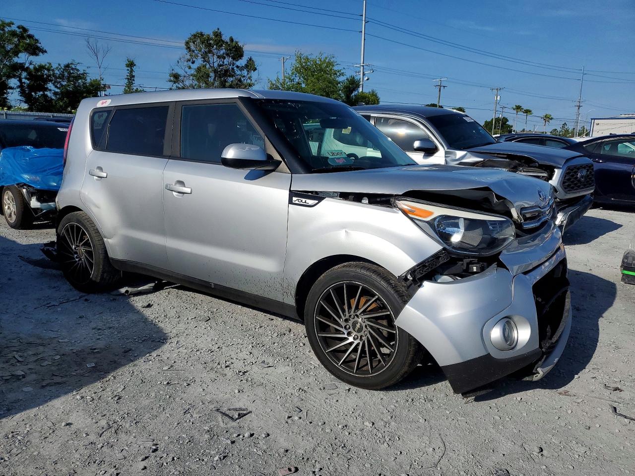 Kia Soul +