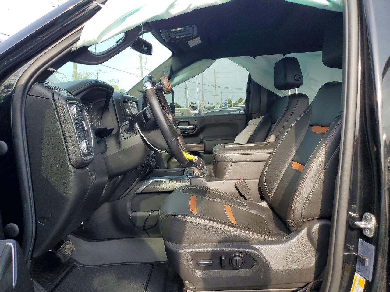 GMC Sierra K2500 At4
