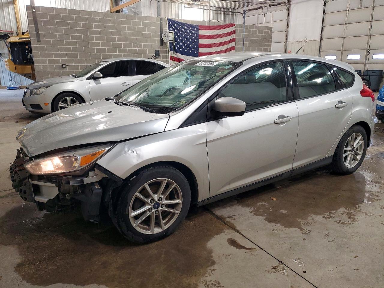Salvage Ford Focus Image