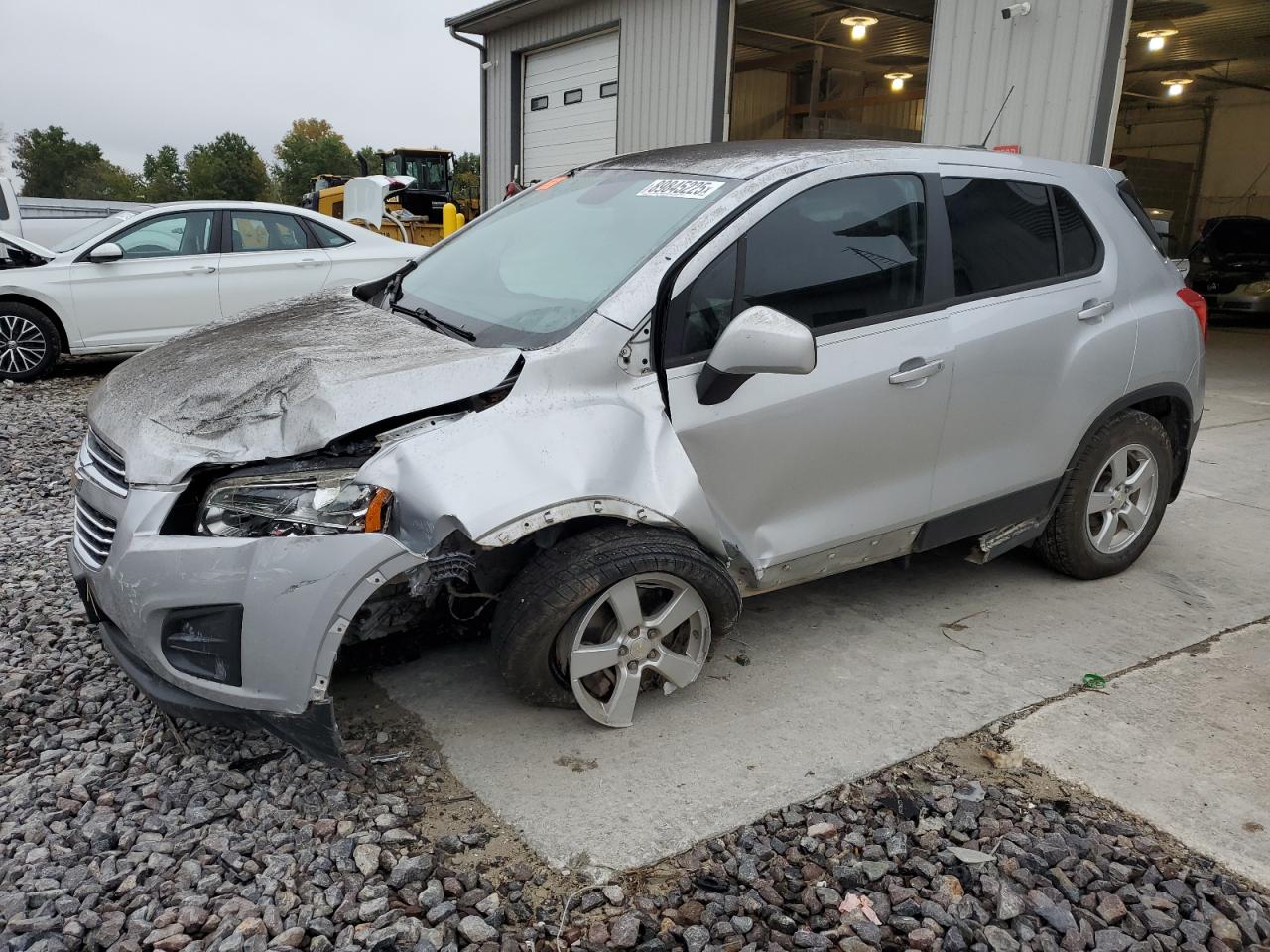 Salvage Chevrolet Trax Image