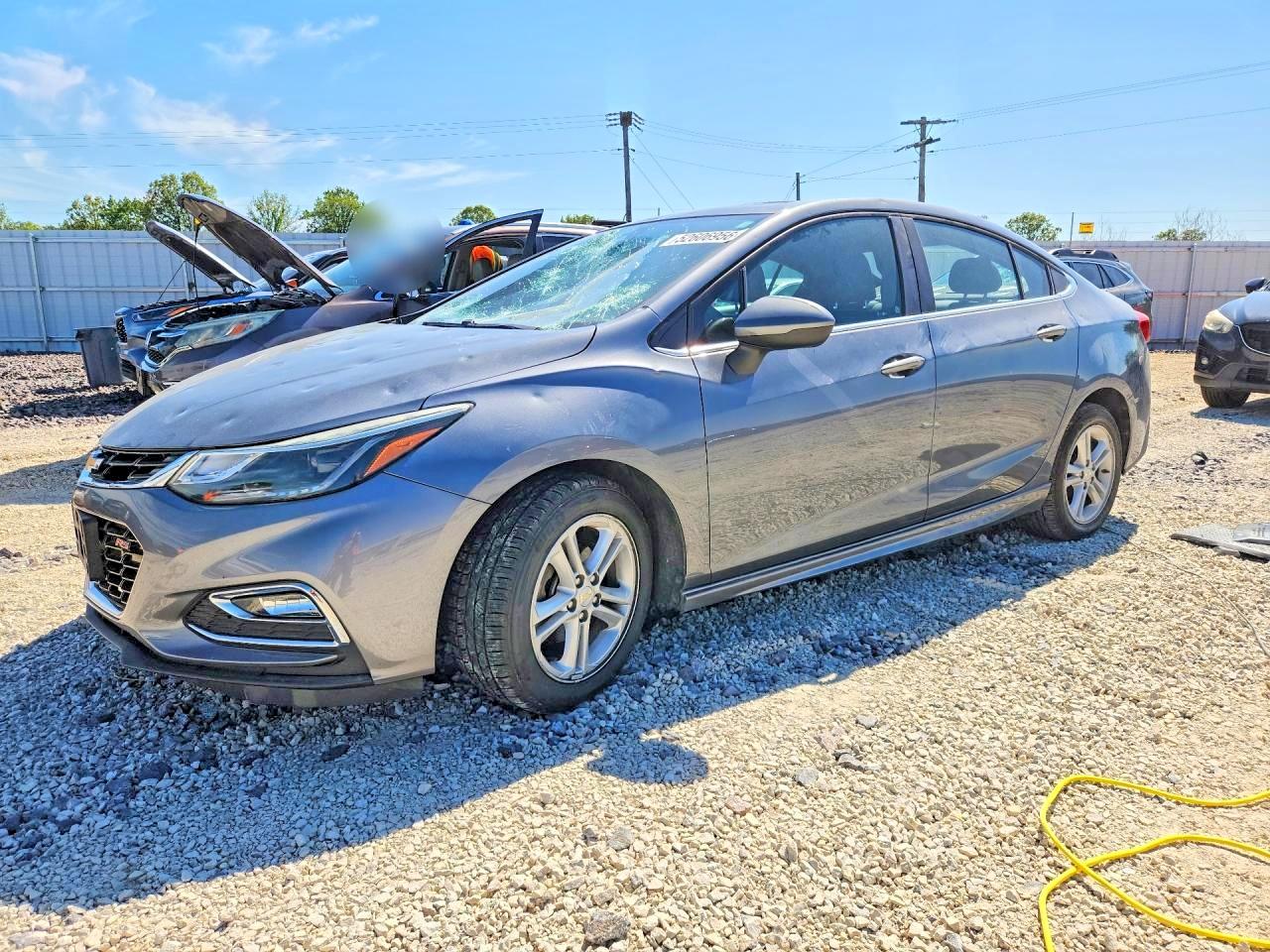 Salvage Chevrolet Cruze Image
