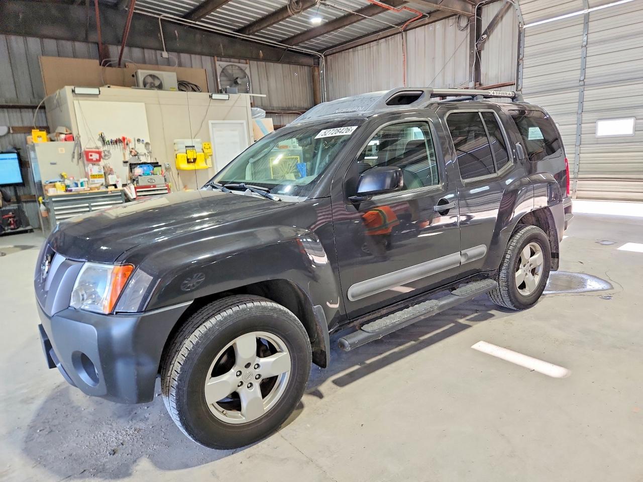 Salvage Nissan Xterra Image