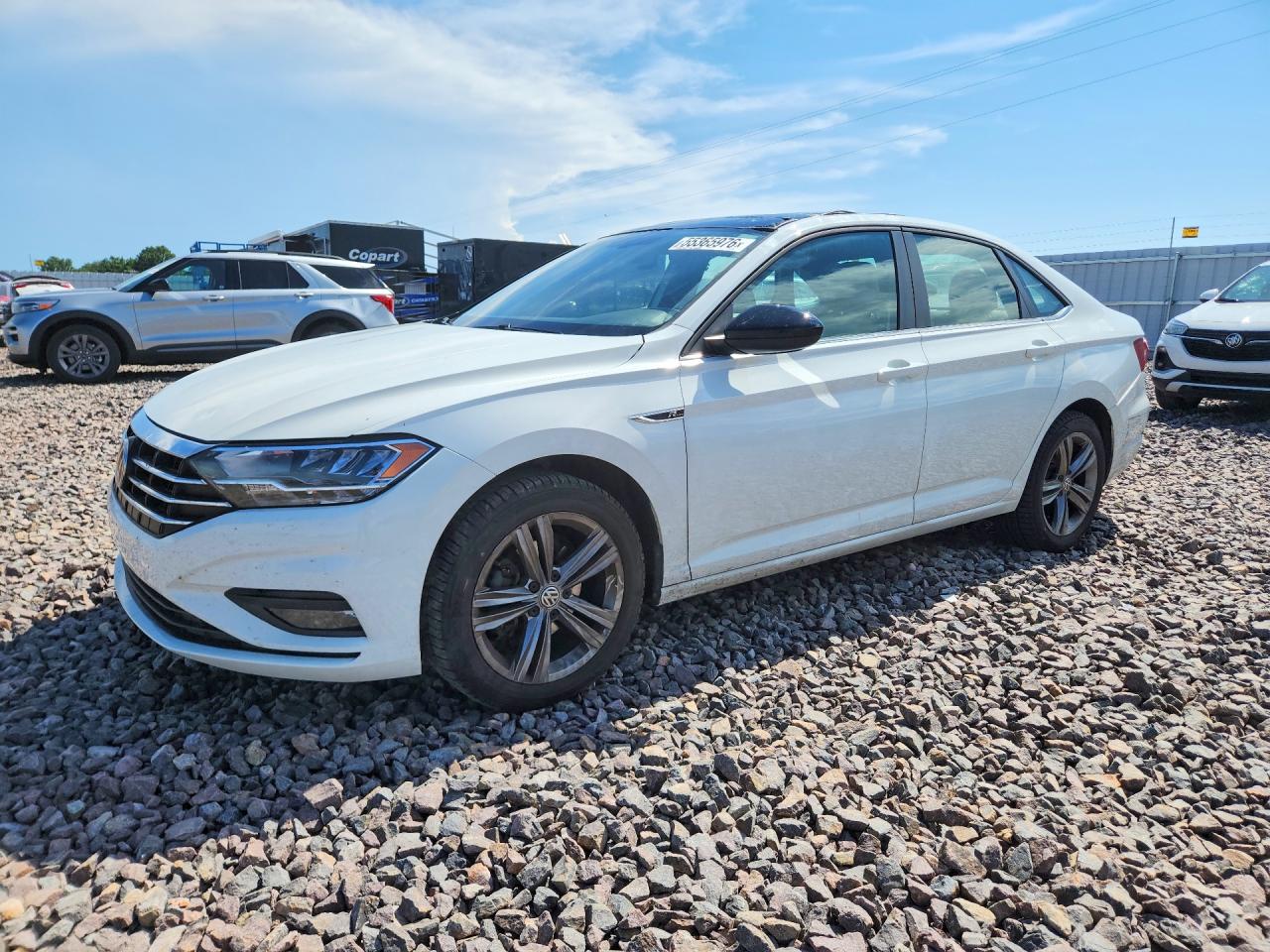 Salvage Volkswagen Jetta Image