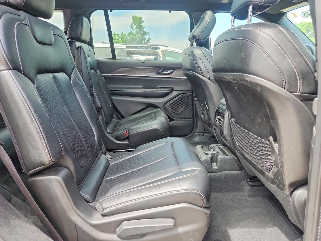 Jeep Cherokee L Limited