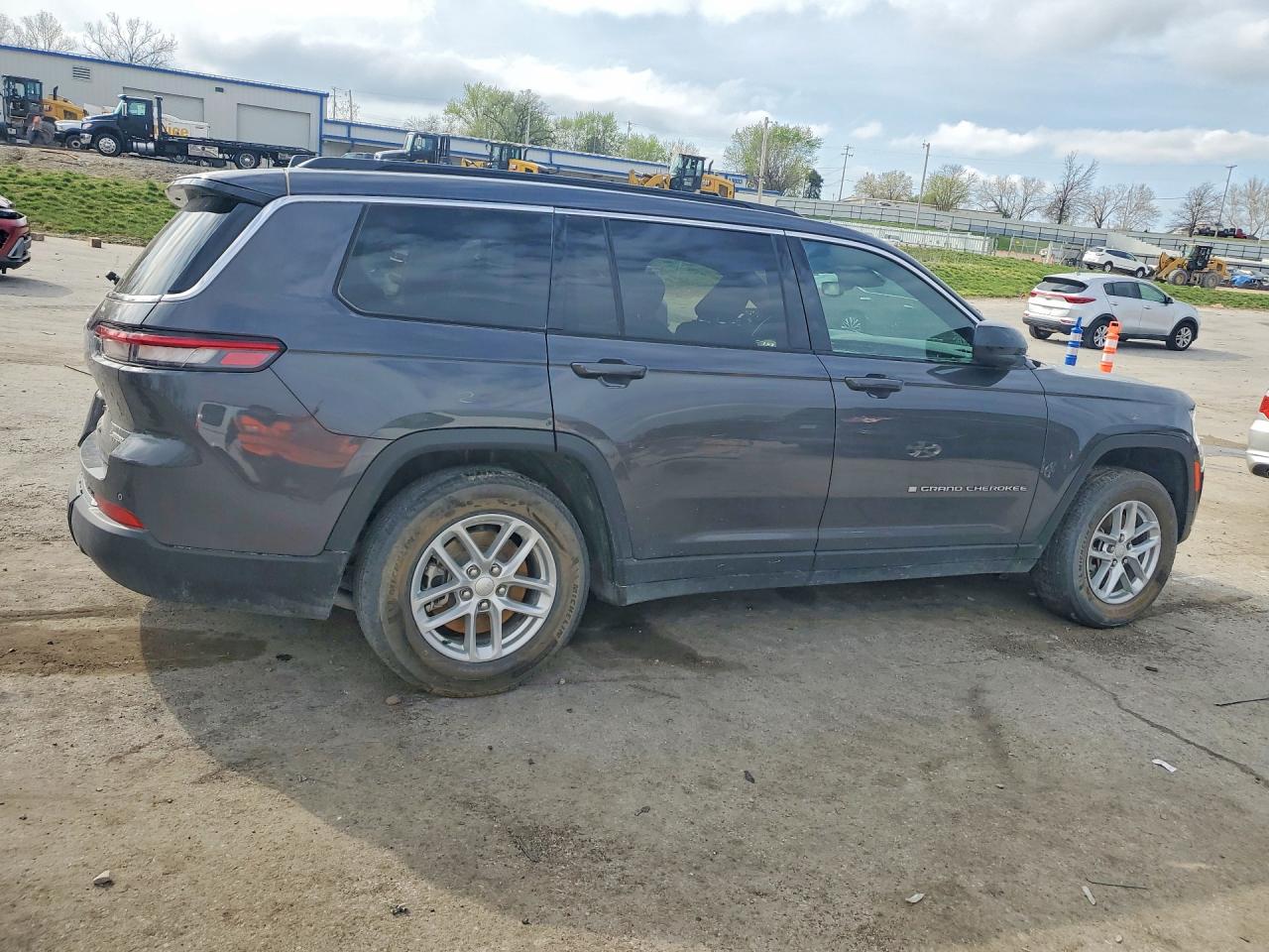 Jeep Cherokee L Laredo