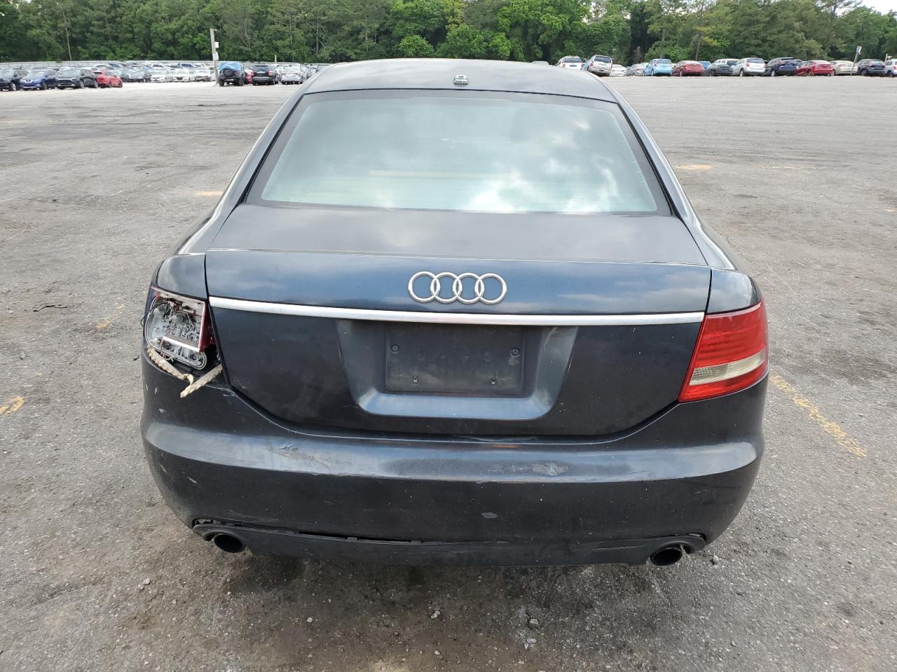 Audi A6 3.2