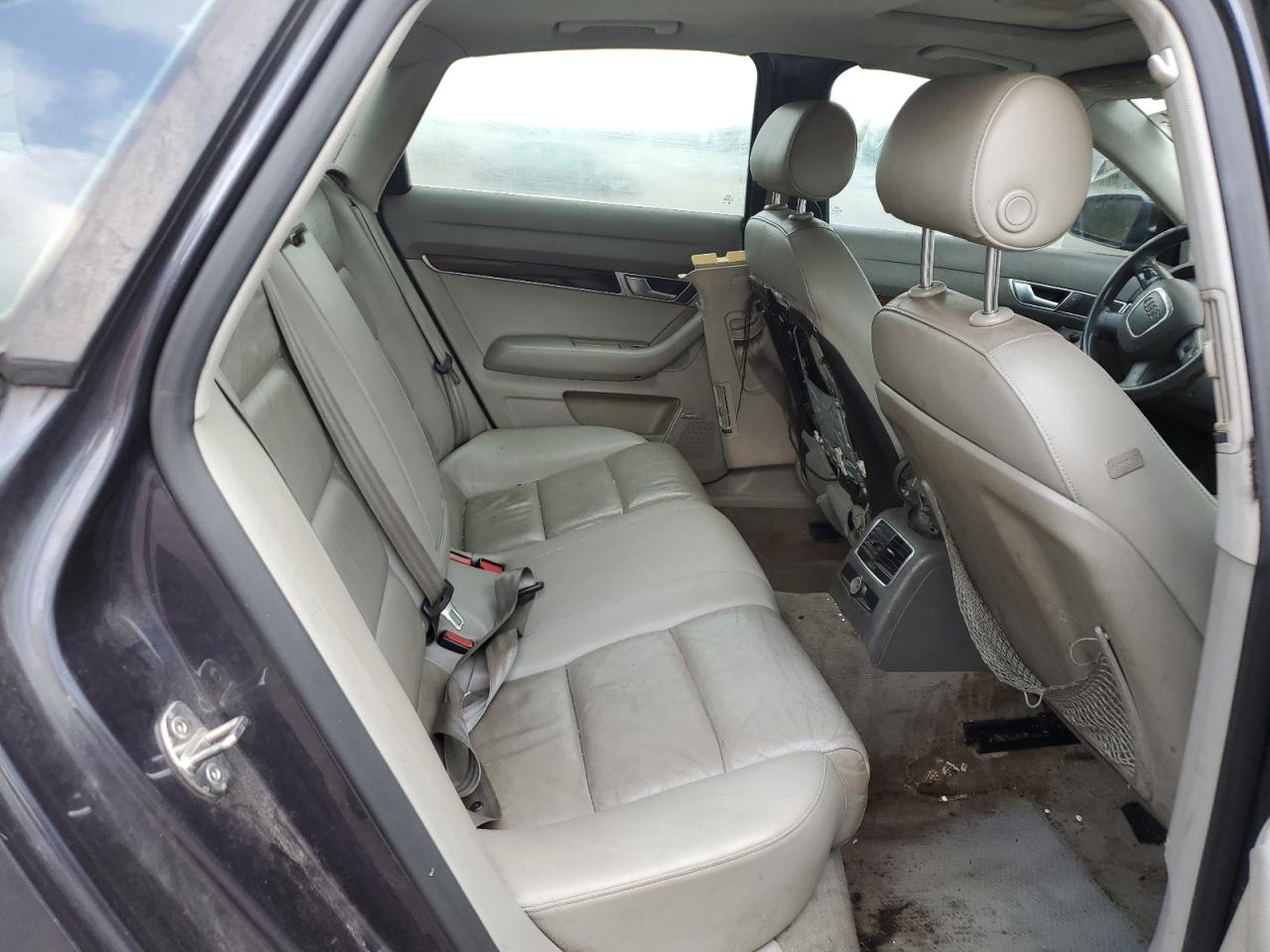 Audi A6 3.2