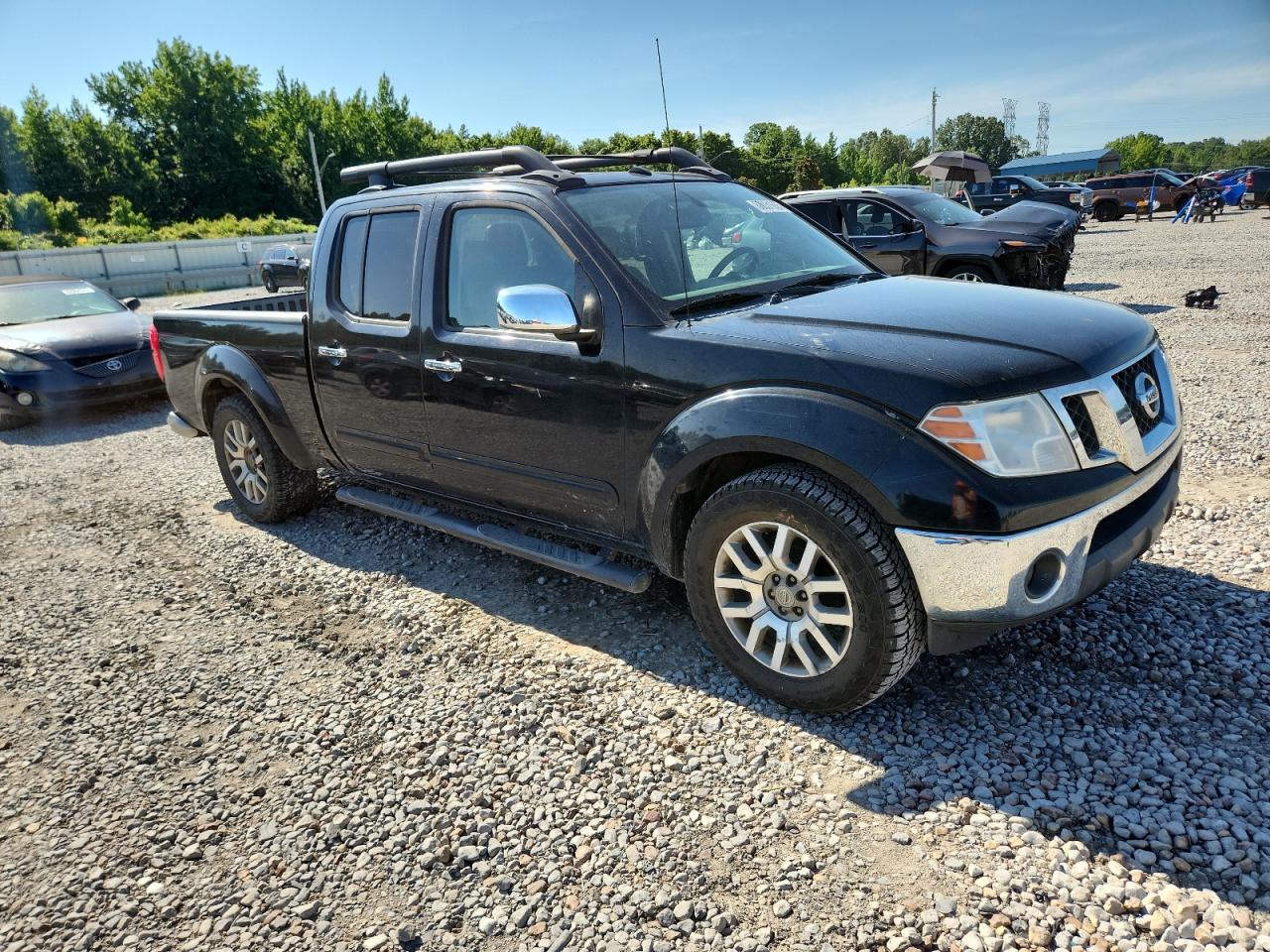 Nissan Frontier Sv V6