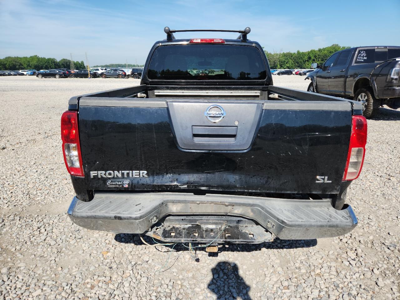 Nissan Frontier Sv V6