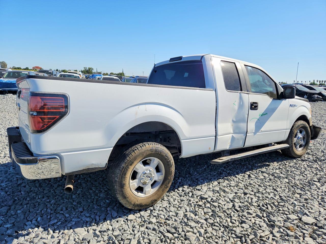 Ford F-150 Super Cab