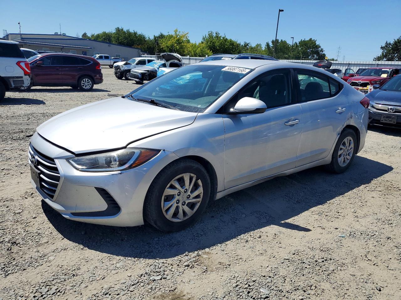 Salvage Hyundai ELANTRA Image