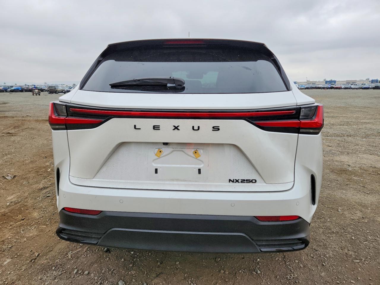 Lexus NX Base