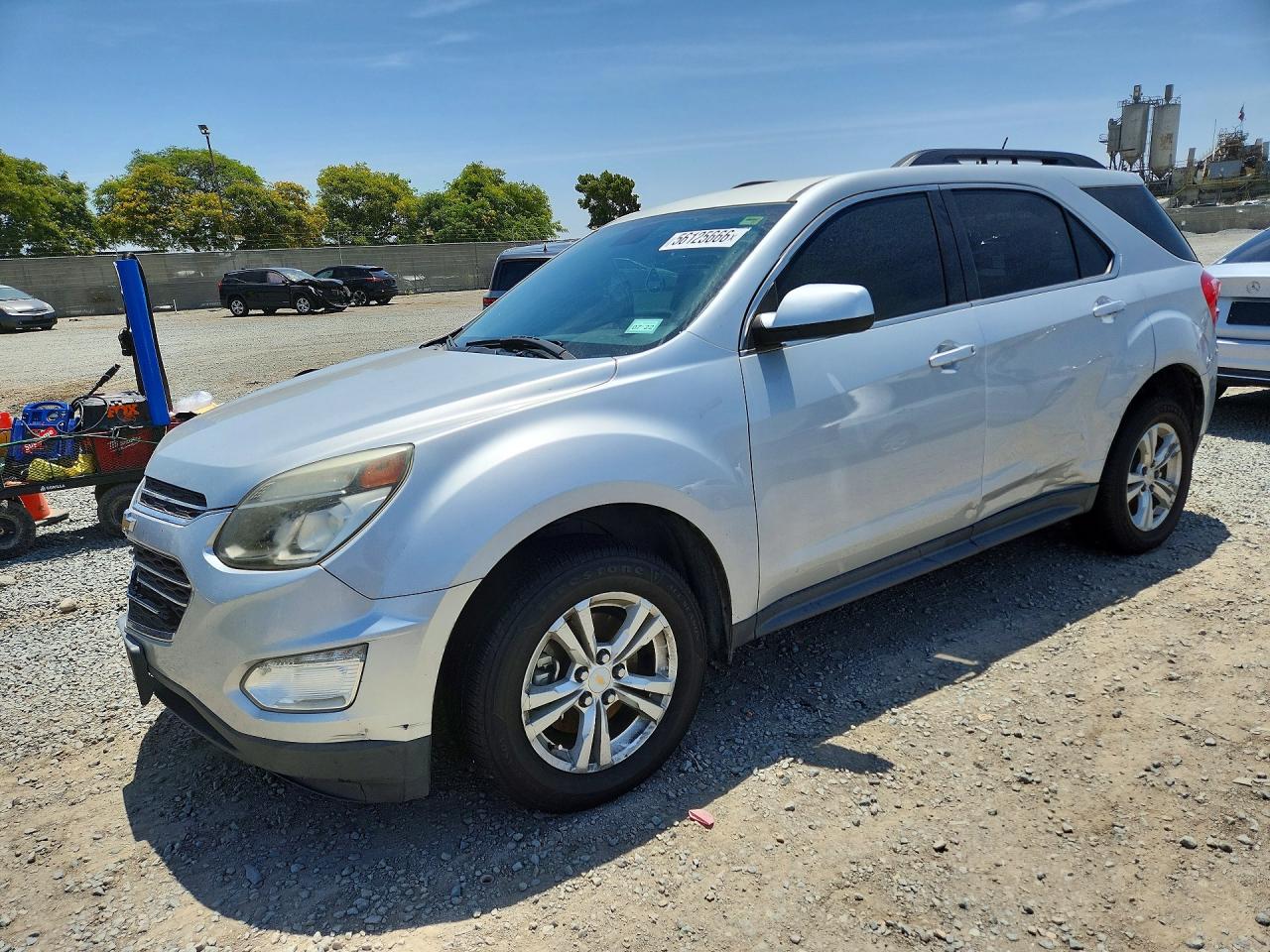 Salvage Chevrolet Equinox Image