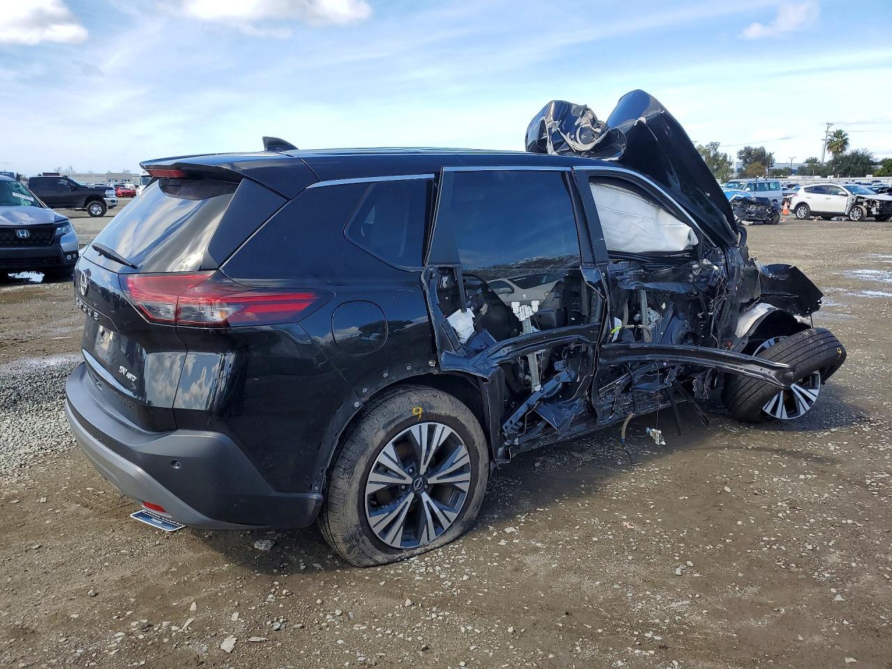 Nissan Rogue Sv