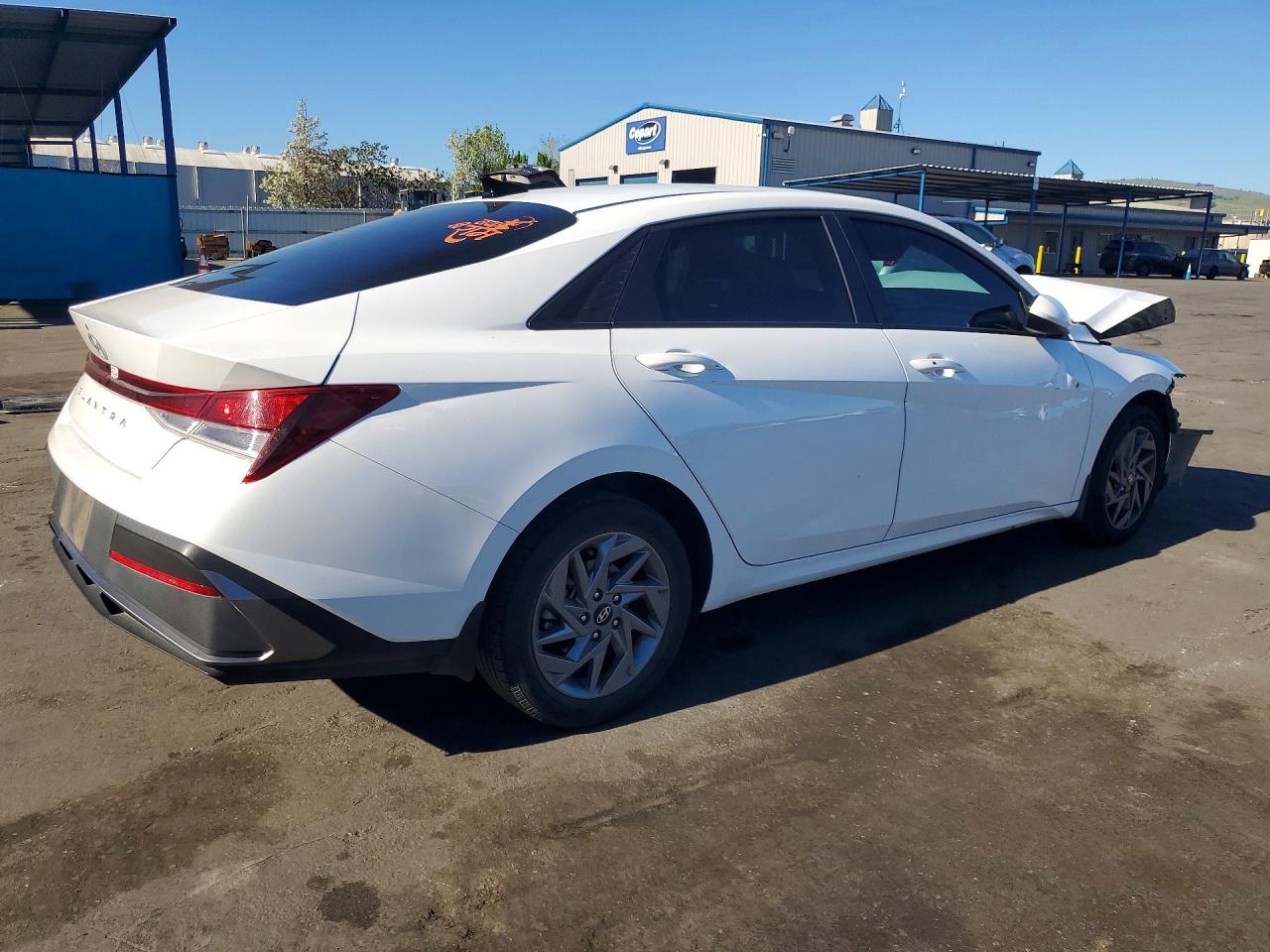 Hyundai ELANTRA Sel