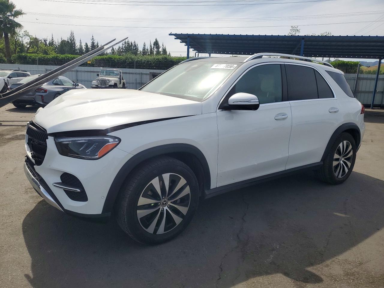 Salvage Mercedes-Benz GLE Image