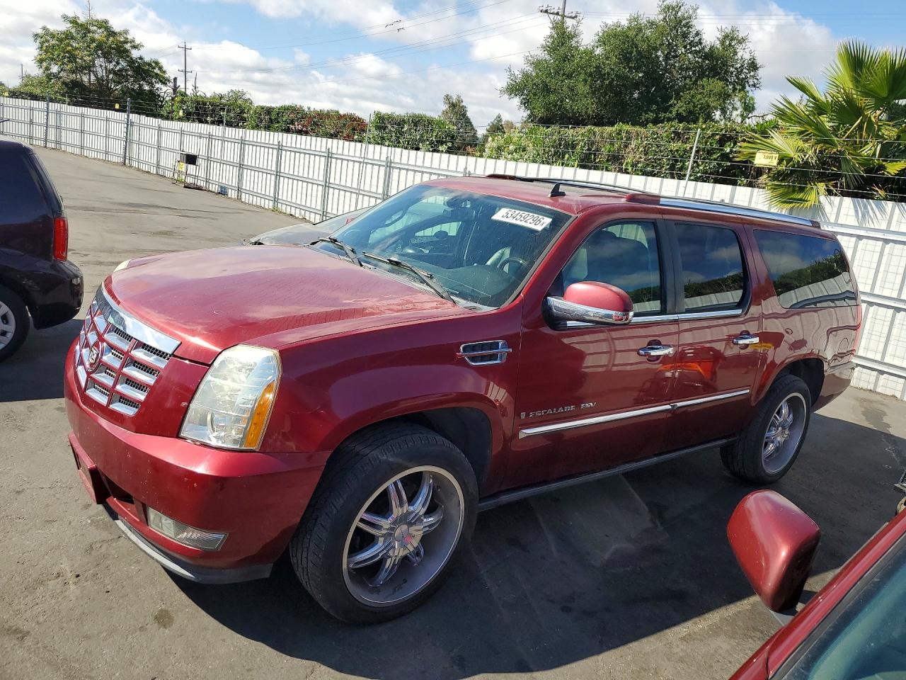 Salvage Cadillac Escalade Image
