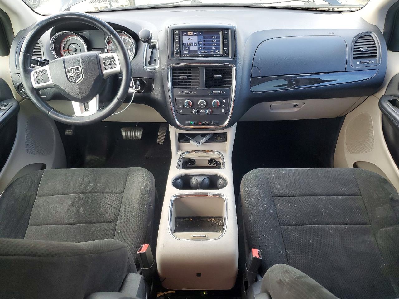 Dodge Caravan Sxt