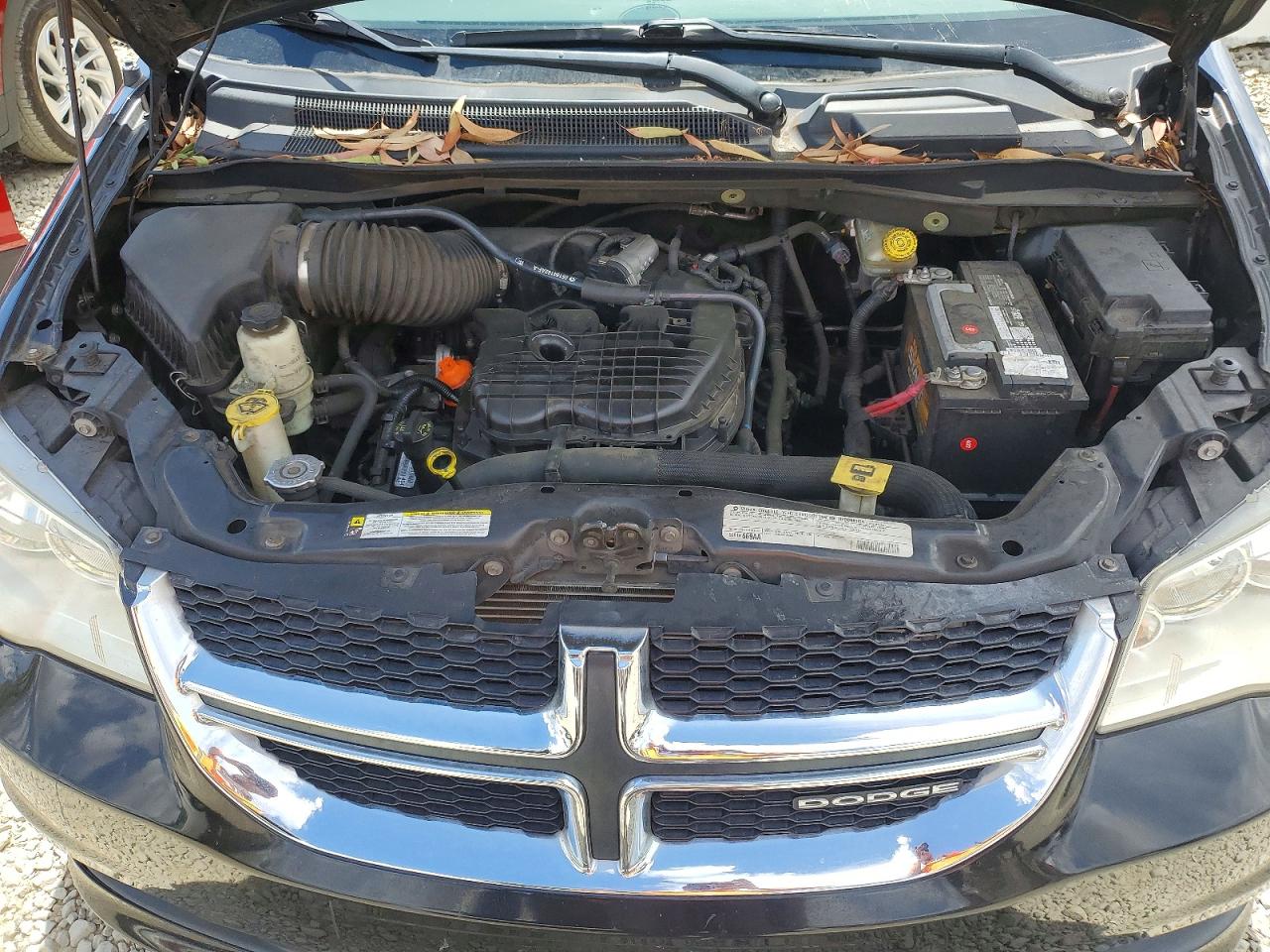 Dodge Caravan Sxt