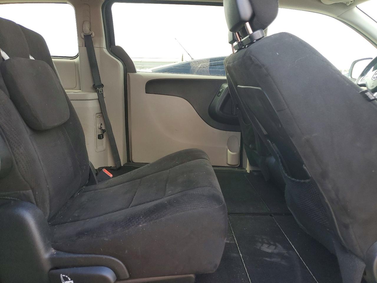 Dodge Caravan Sxt