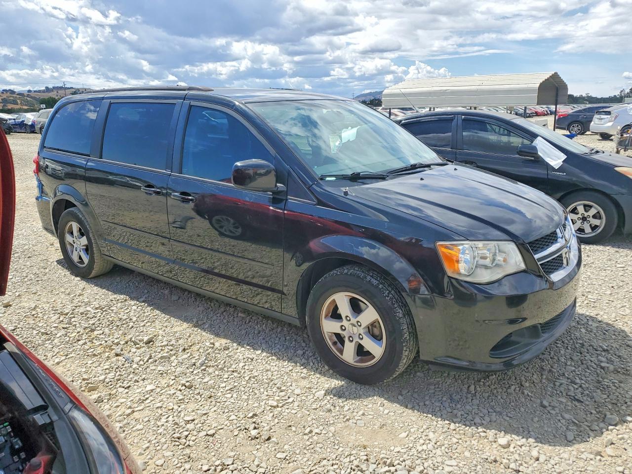 Dodge Caravan Sxt