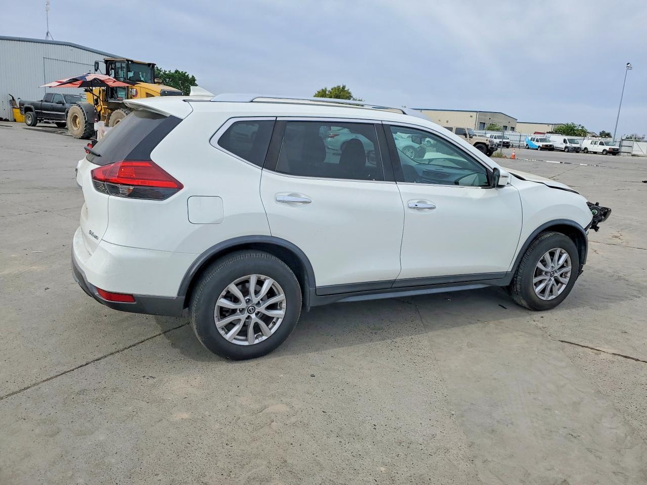 Nissan Rogue Sv