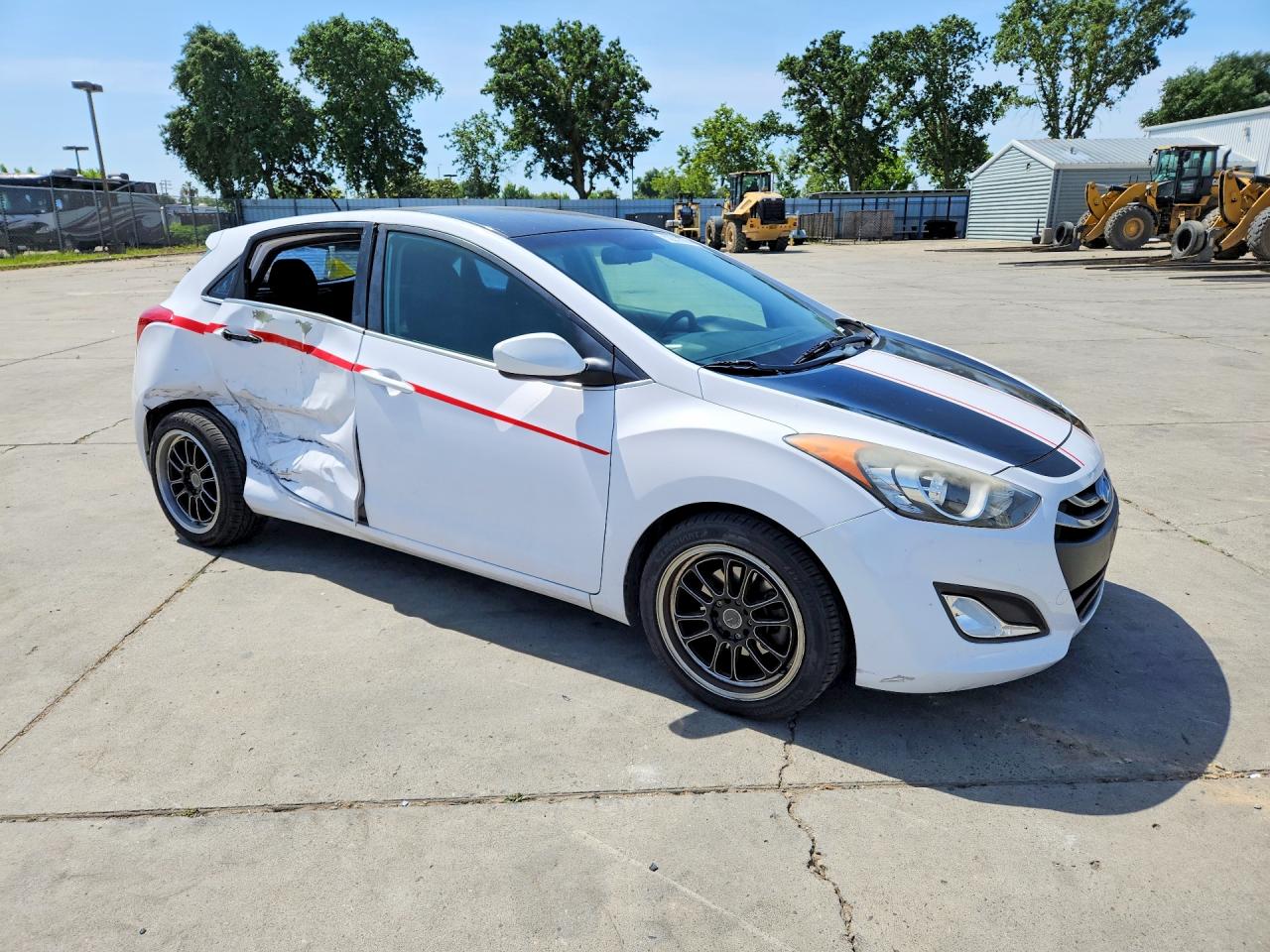 Hyundai ELANTRA Base