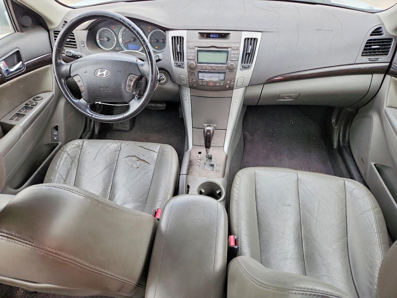 Hyundai SONATA Limited V6