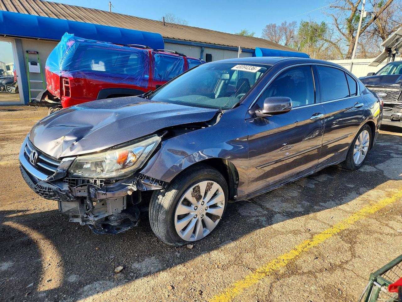Salvage Honda Accord Image